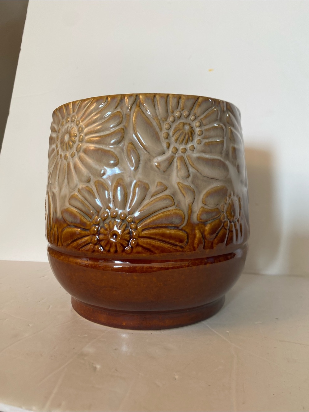 Embossed Floral Ceramic Planter in Brown and Cream